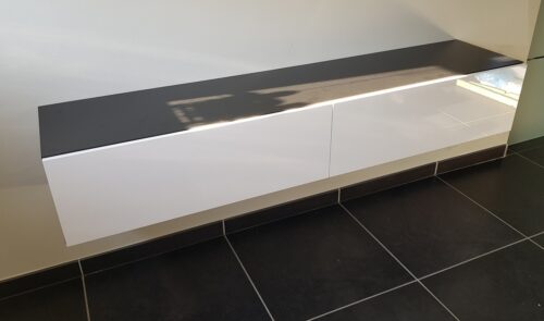 Zwevend tv-meubel 180 Mat zwart - Hoogglans wit