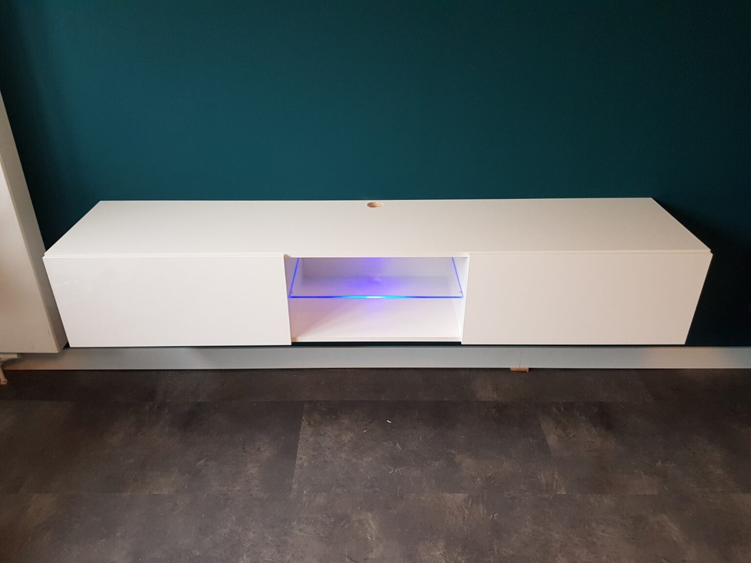 Zwevend tv-meubel Bobbie Glas 180 Wit - Hoogglans wit