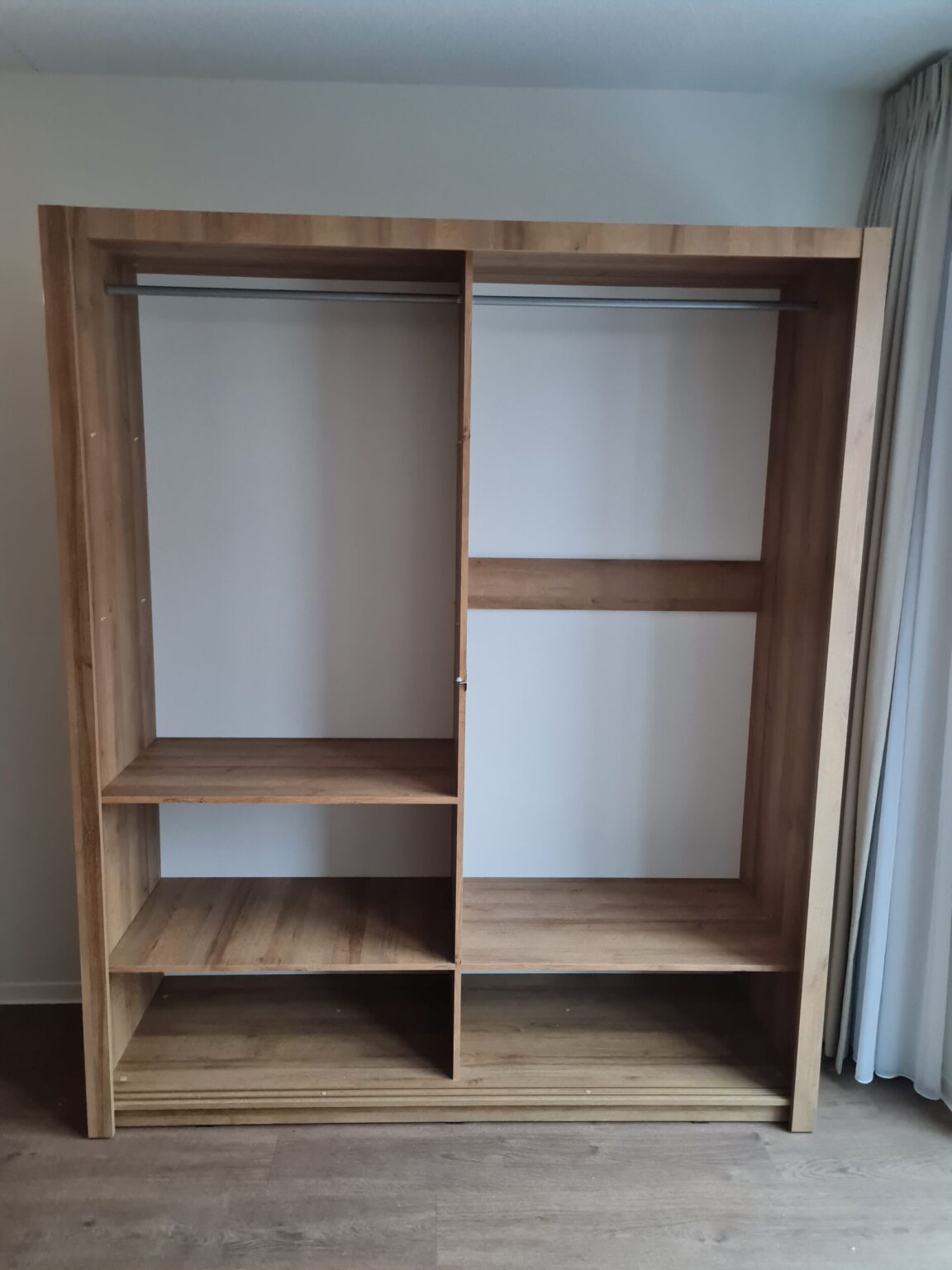 Kledingkast Vasto 180 Eiken roede indeling